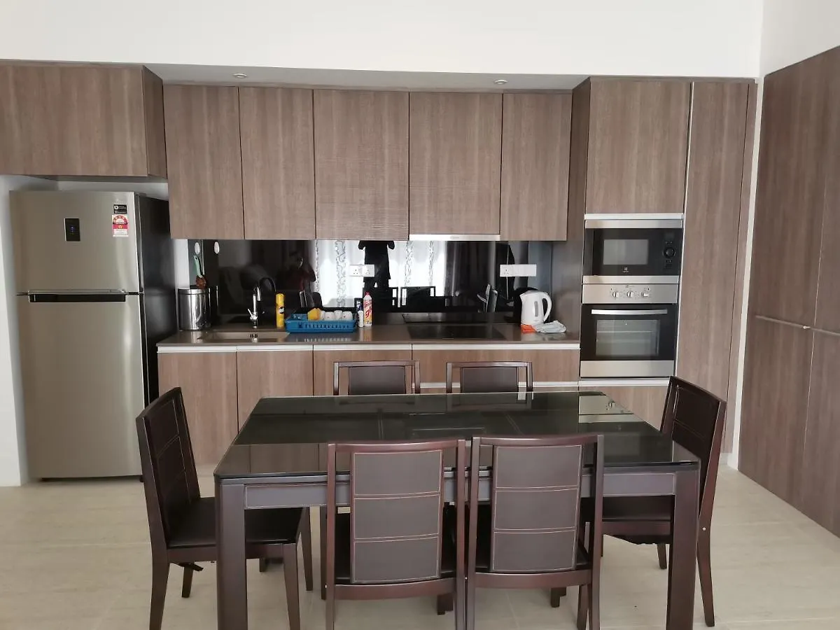 By The Sea Batu Ferringhi Beach Front Apartment Suite