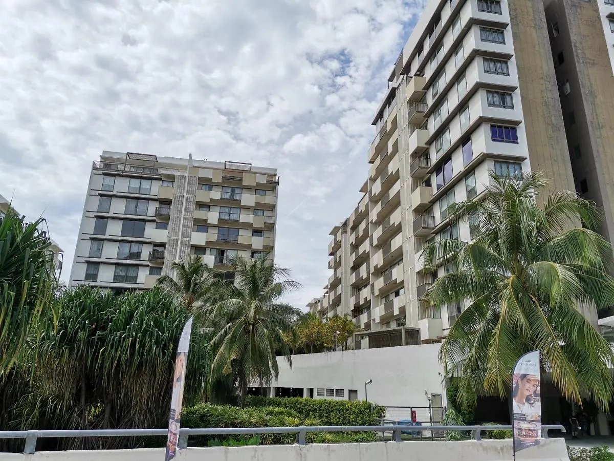 By The Sea Batu Ferringhi Beach Front Apartment Suite Malaysia