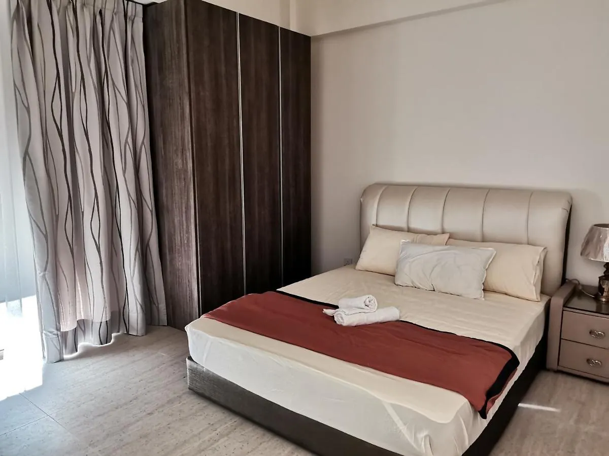 By The Sea Batu Ferringhi Beach Front Apartment Suite